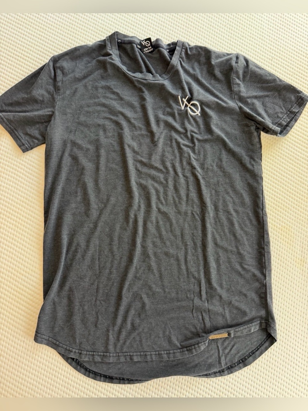 Vanquish Fitness VQ Men’s L Washed Black Longline T-Shirt